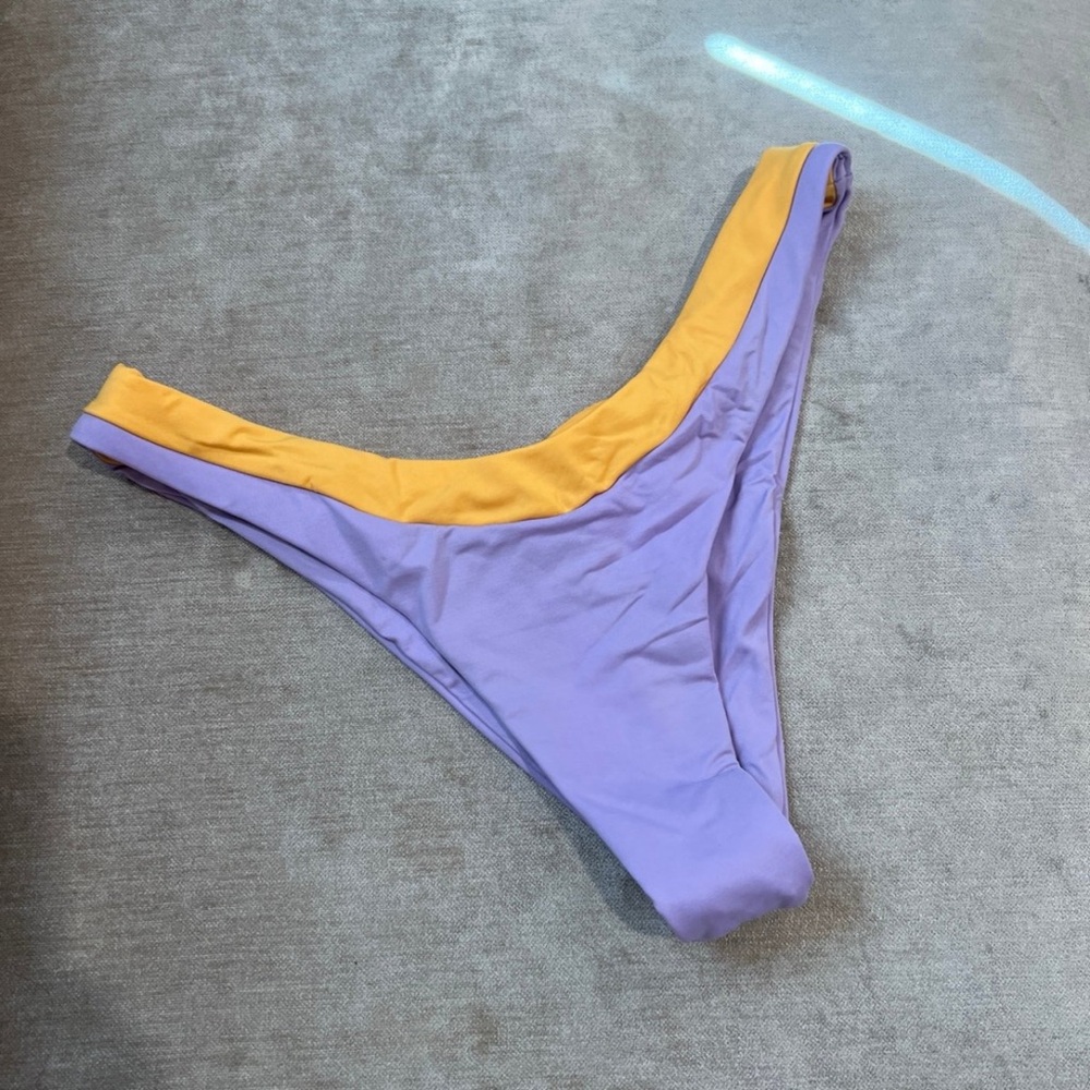 Bond-Eye Two Toned Bikini Bottoms